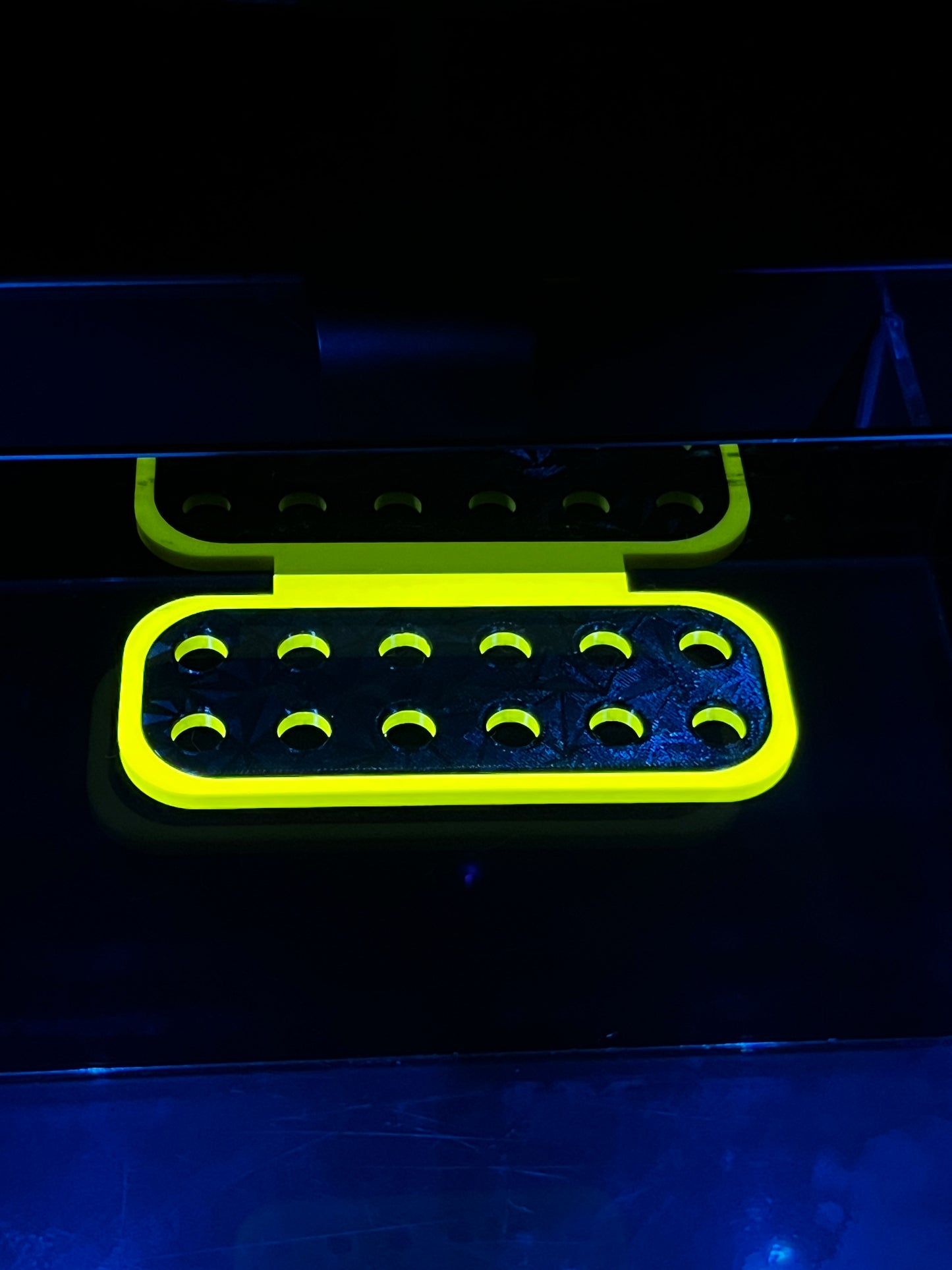 Magnetic Frag rack - 12 plugs