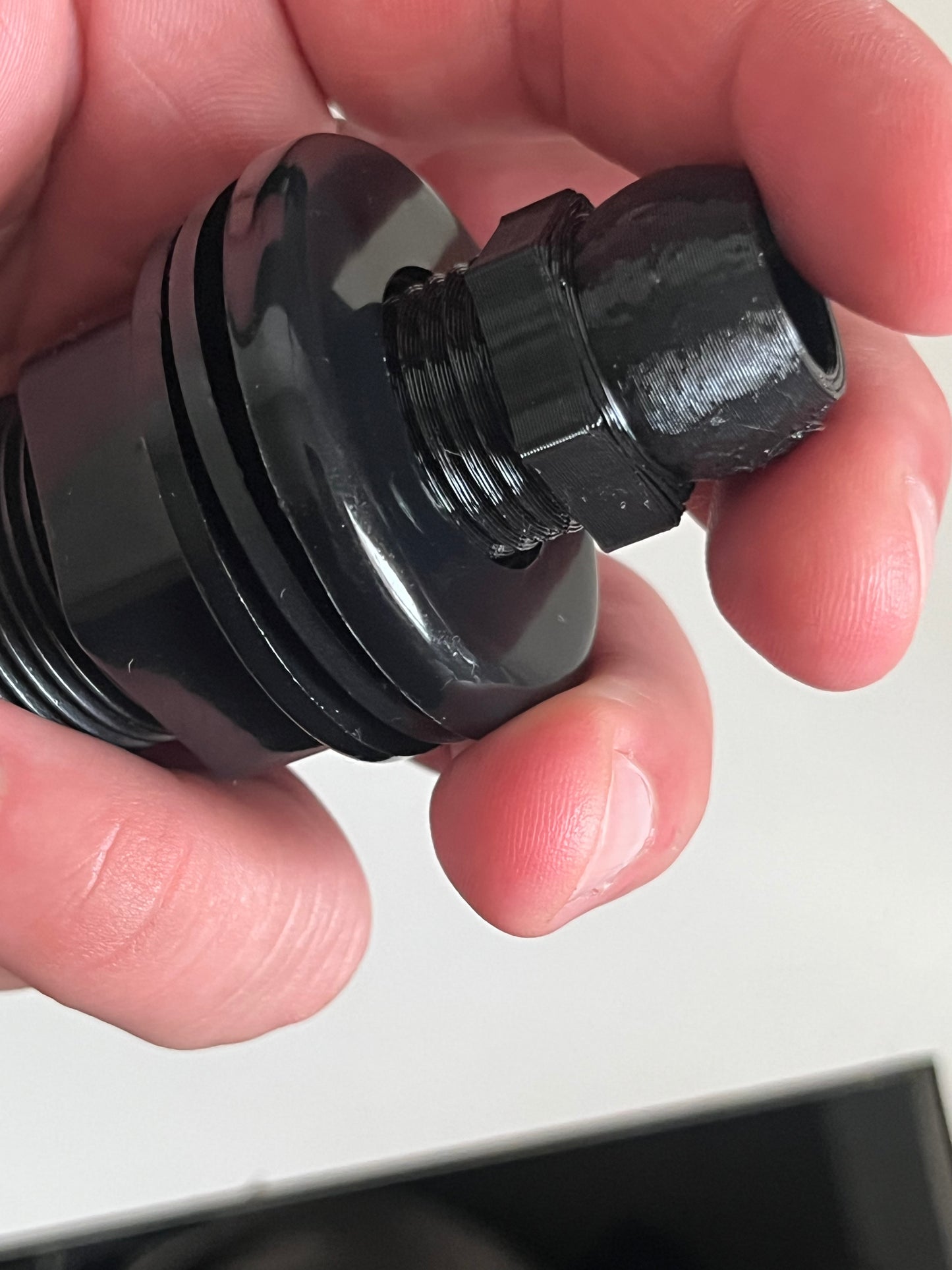 Threaded locline NPT connector