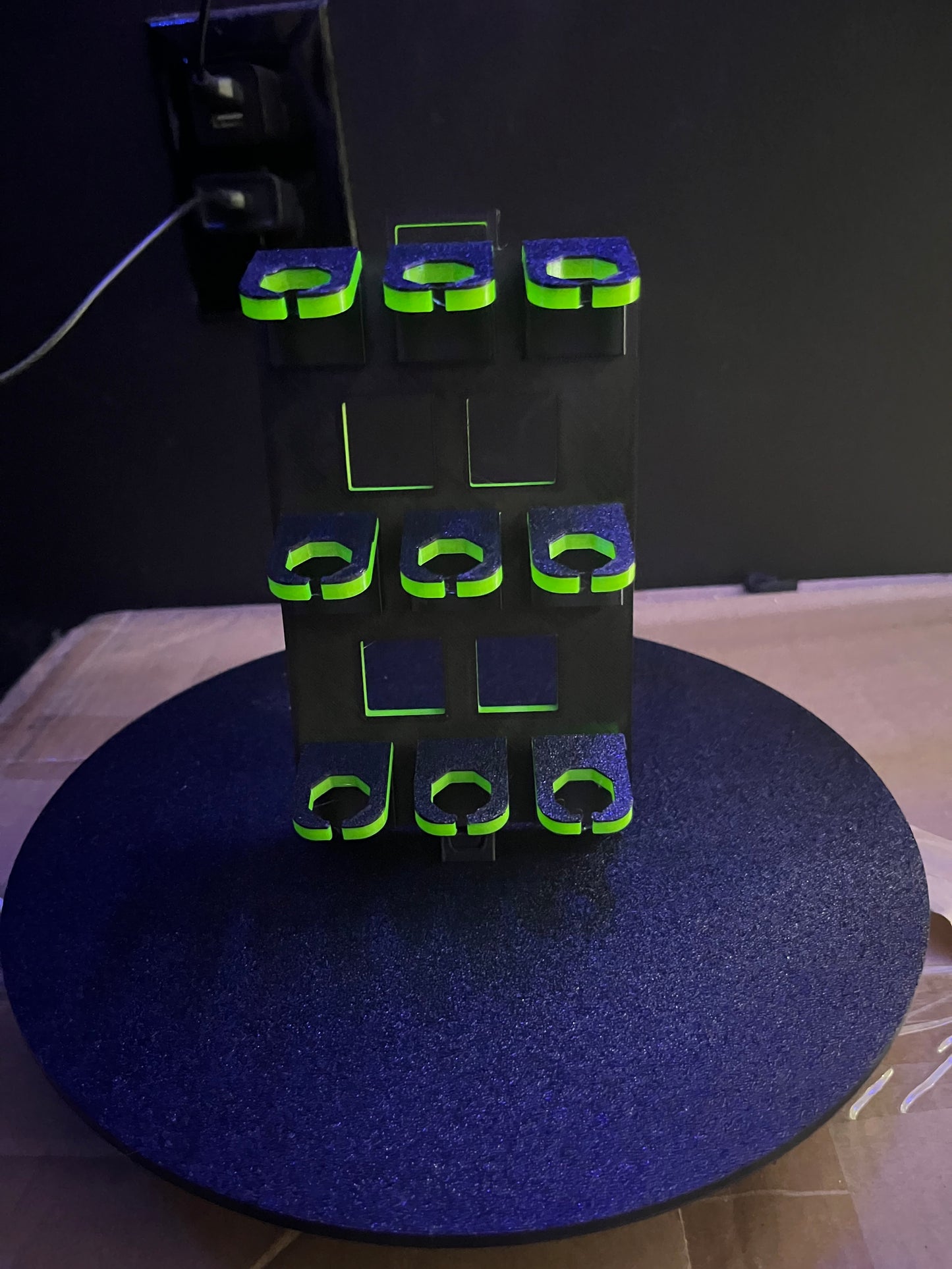 Magnetic wall racks