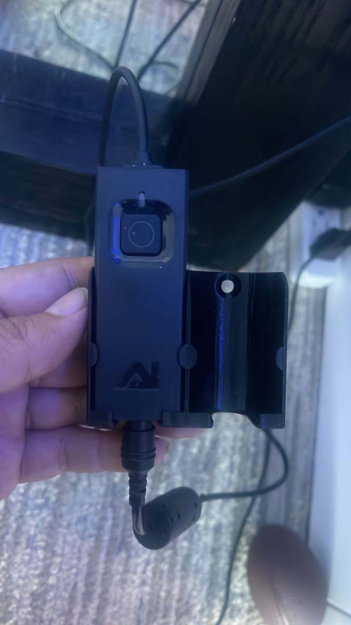 AI Nero Controller Holder