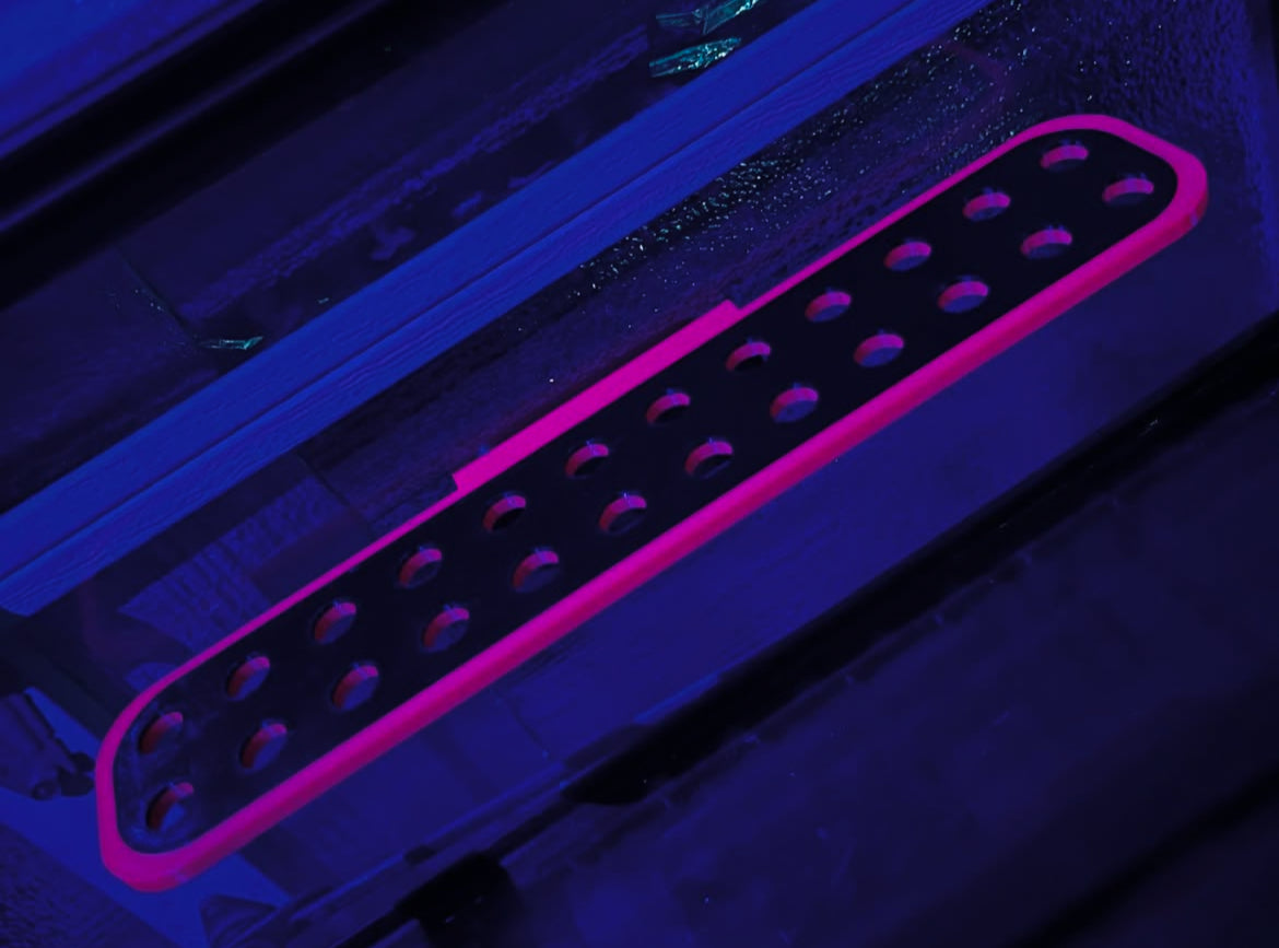 Magnetic Frag Rack - 24 plugs