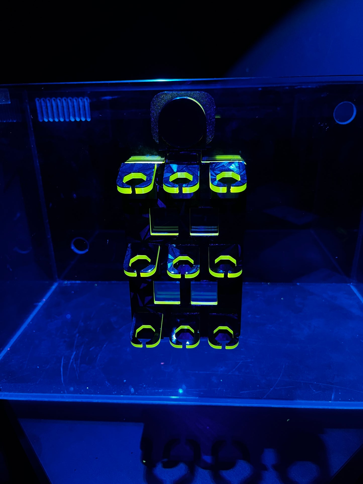 Magnetic wall racks